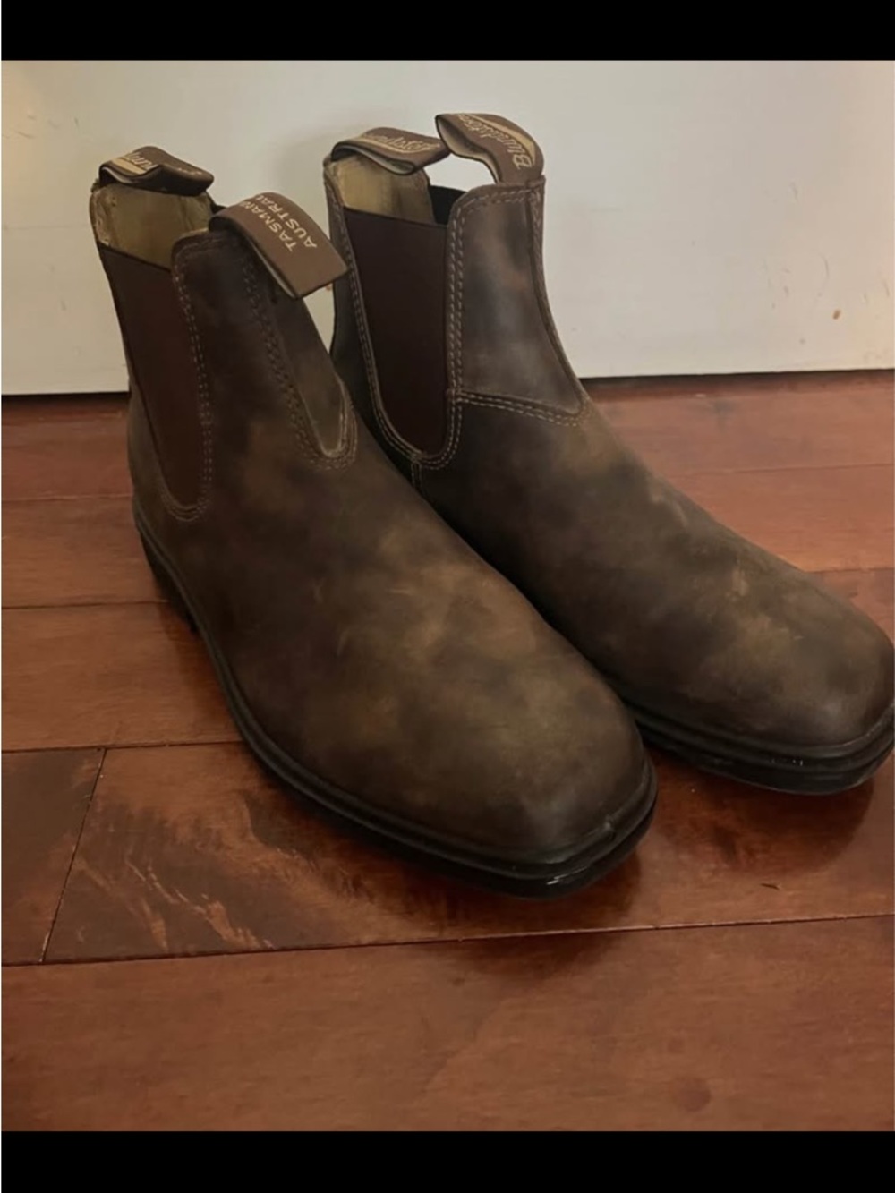 Blundstone Brown Chelsea Ankle Boots